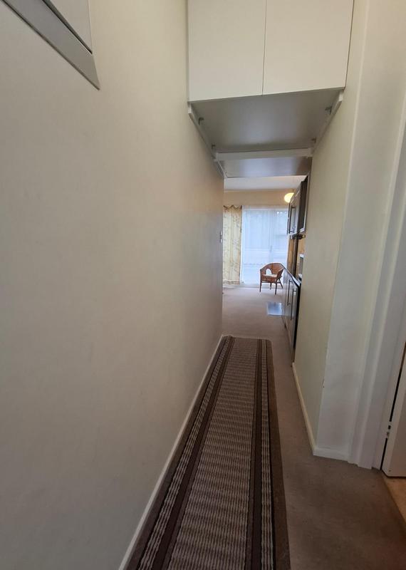 To Let 1 Bedroom Property for Rent in Rondebosch Western Cape